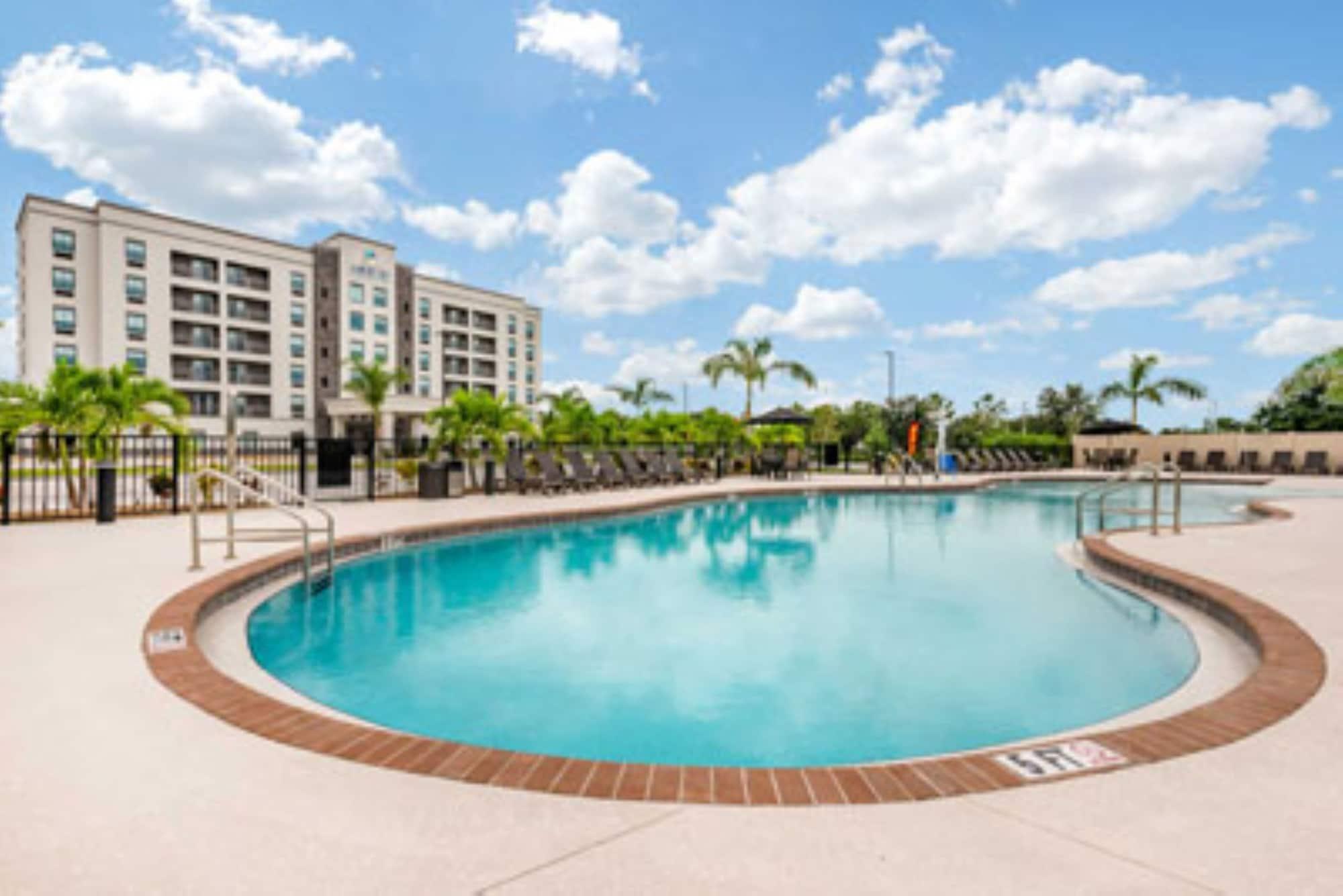 Ameniti Bay - Best Western Signature Collection Sarasota Exterior photo